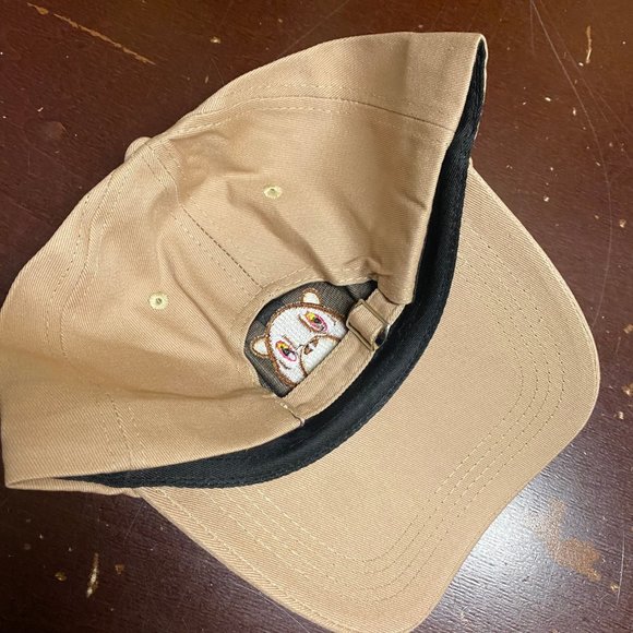Ye Mens Beige Adjustable Strapback Ye Bear Dad Hat Lovely Baseball Cap Size OS - Picture 2 of 2